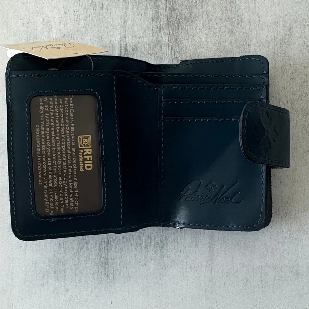 Patricia Nash Iberia Wallet Cerulean Blue Distressed Vtg Leather Bi-fold Wallet